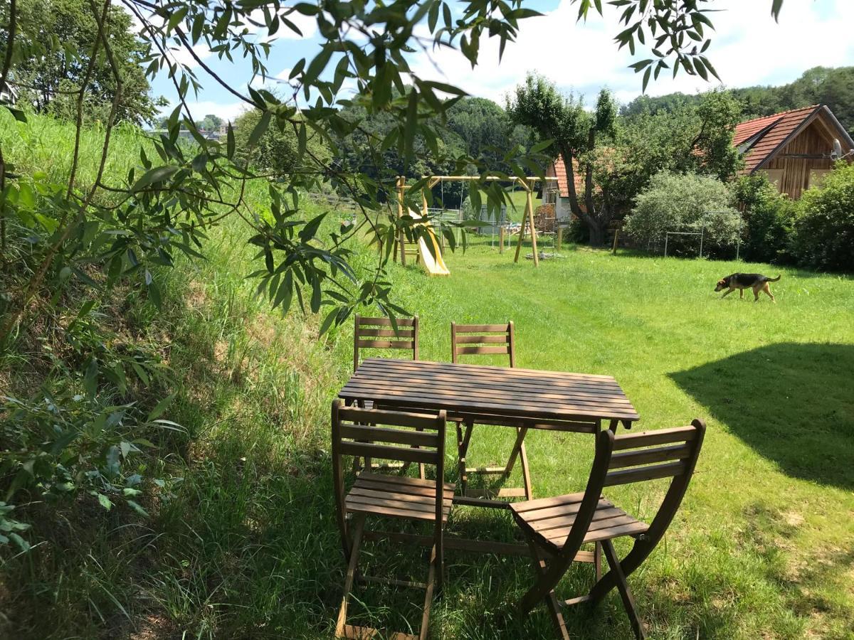 Ferienwohnungen Tinymoon Feldbach  Exterior foto